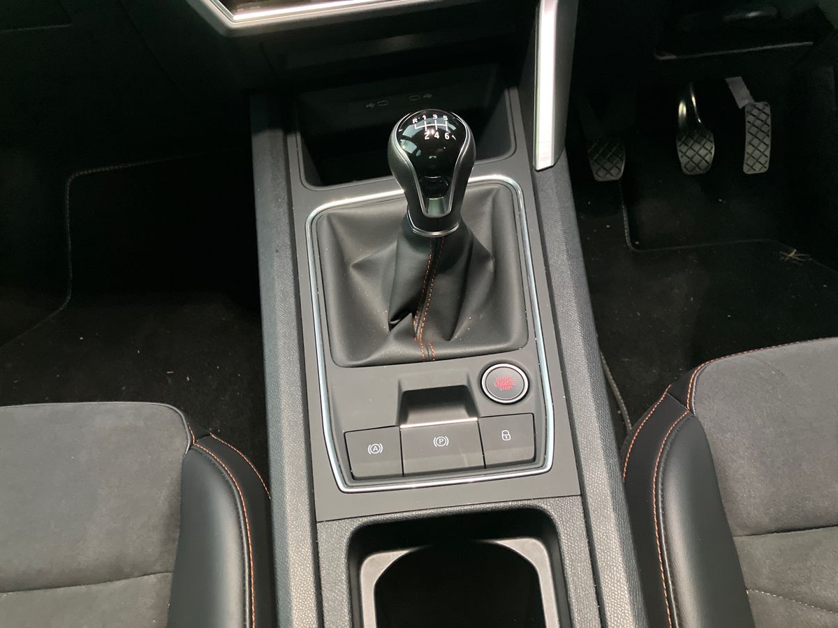 Used SEAT Leon 2025 for sale - 76807895: Photo 17