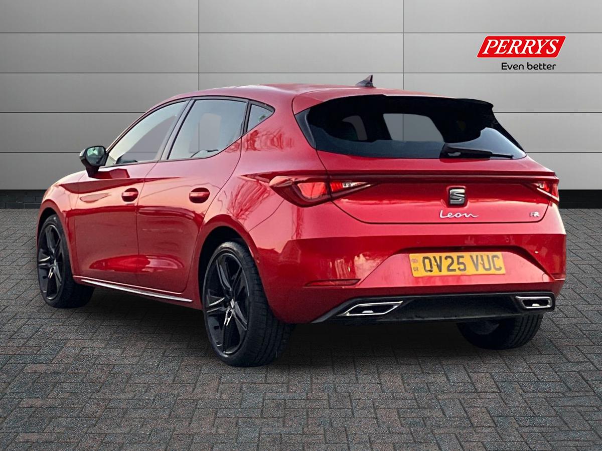 Used SEAT Leon 2025 for sale - 76807895: Photo 2