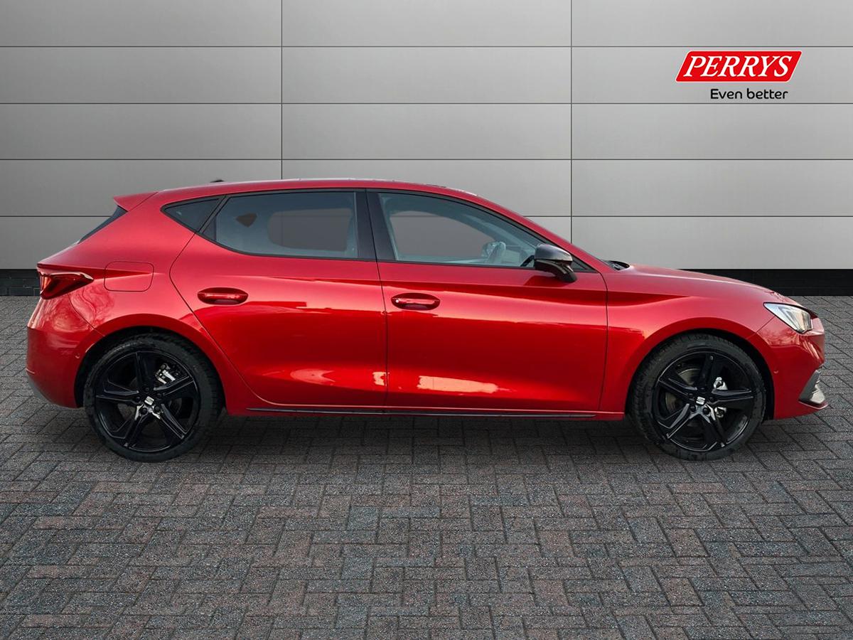 Used SEAT Leon 2025 for sale - 76807895: Photo 3