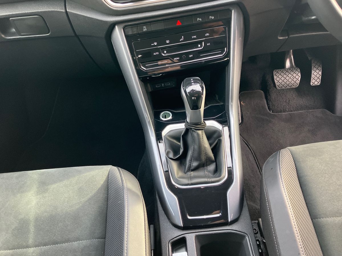 Used Volkswagen T-Roc 2024 for sale - 76892444: Photo 17