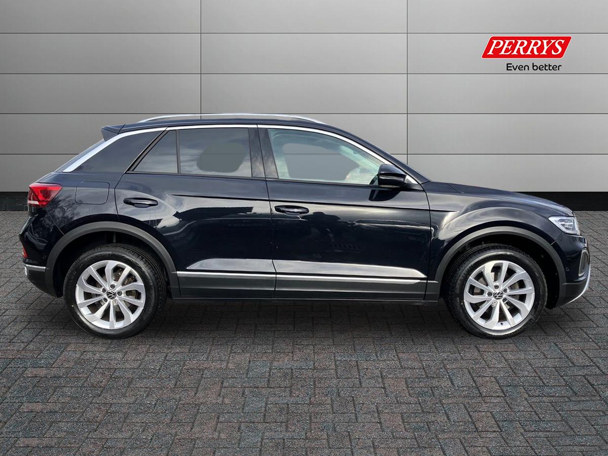Used Volkswagen T-Roc 2024 for sale - 76892444: Photo 3