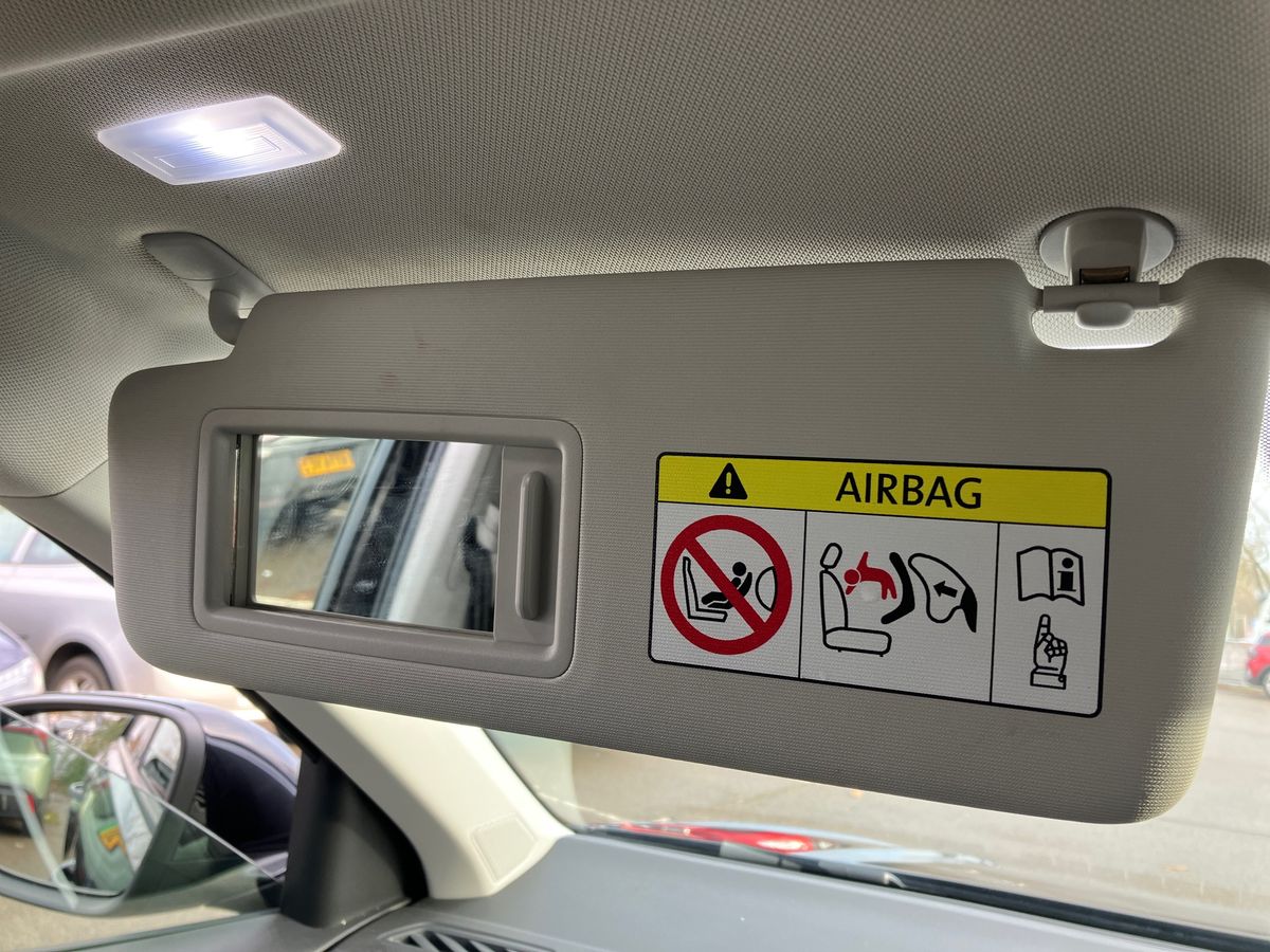 Used Volkswagen T-Roc 2024 for sale - 76892444: Photo 45