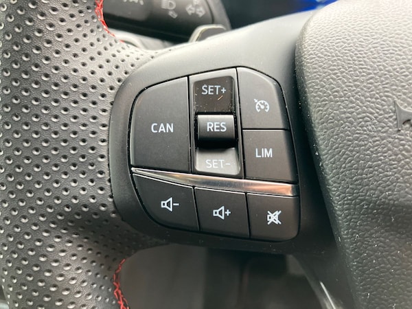 Used Ford Puma 2022 for sale - 76128132: Photo 19