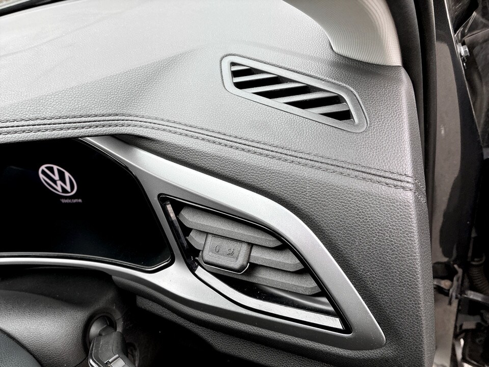 Used Volkswagen T-Roc 2023 for sale - 78077295: Photo 35