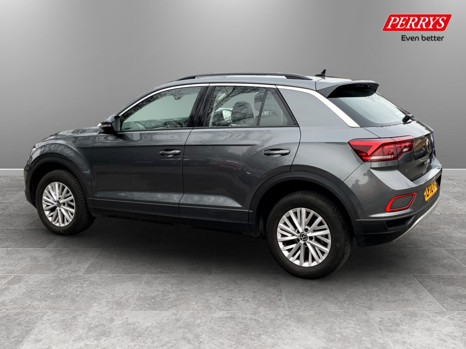 Used Volkswagen T-Roc 2023 for sale - 78077295: Photo 5