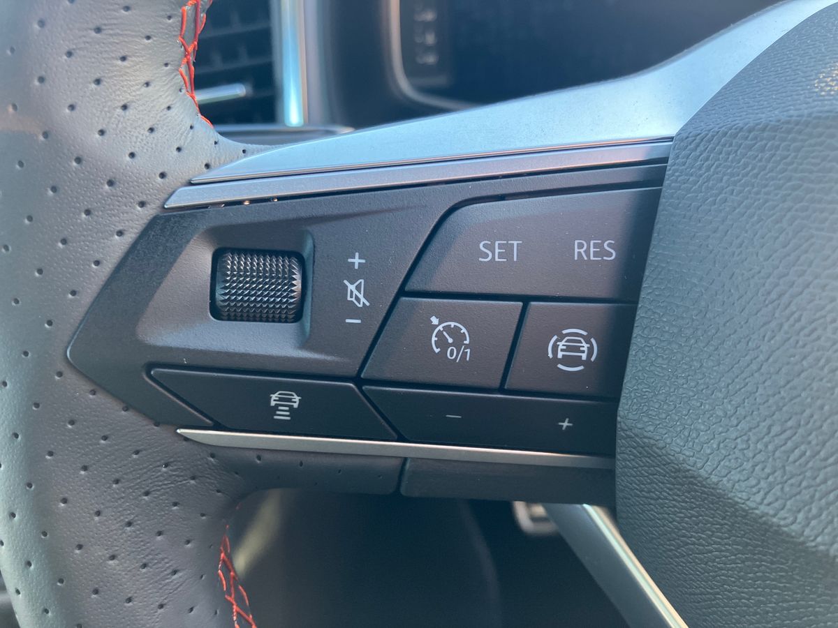 Used SEAT Ateca 2025 for sale - 76807870: Photo 16