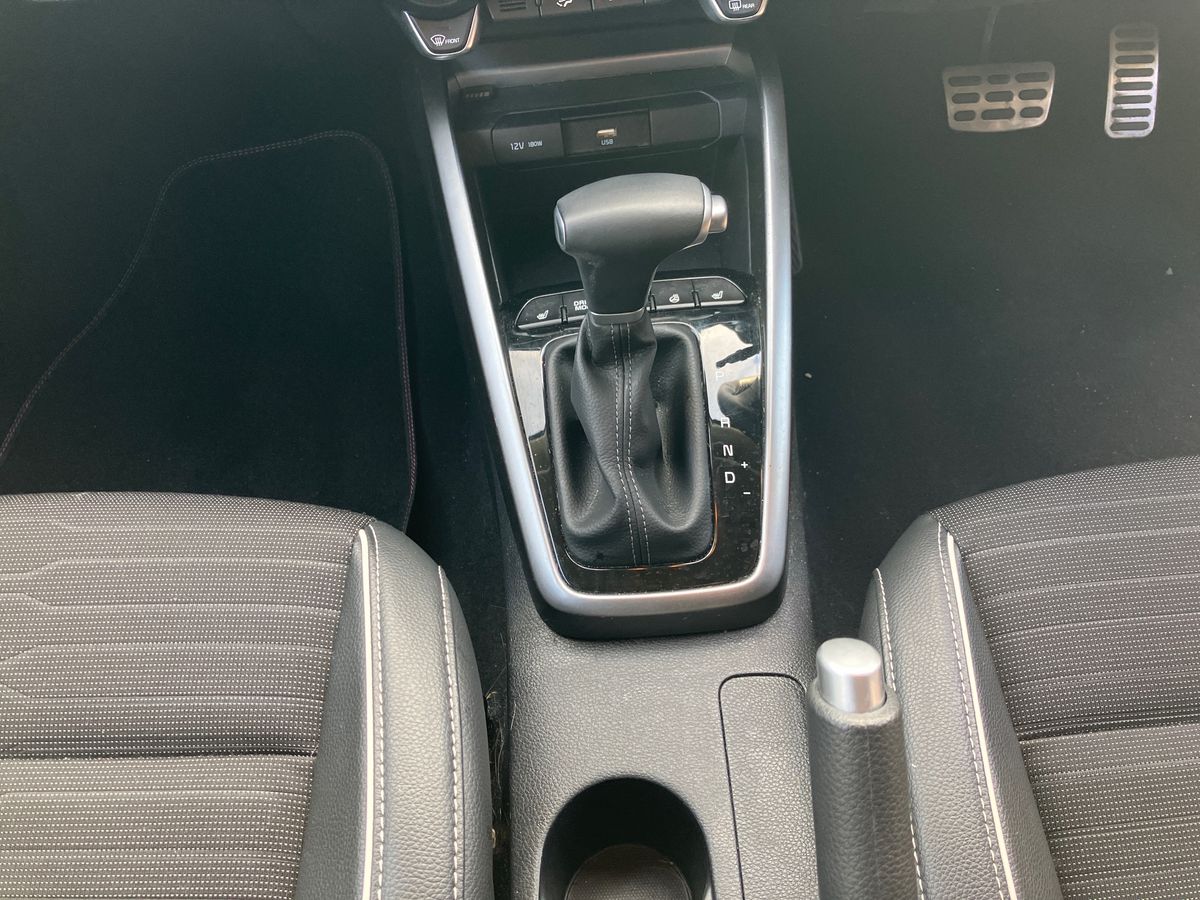 Used Kia Stonic 2024 for sale - 76491236: Photo 17