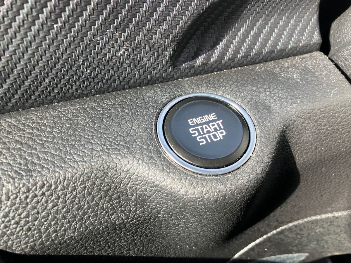 Used Kia Stonic 2024 for sale - 76491236: Photo 42