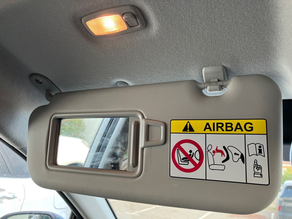 Used Kia Stonic 2024 for sale - 76491236: Photo 48