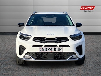 Used Kia Stonic 2024 for sale - 76491236: Photo