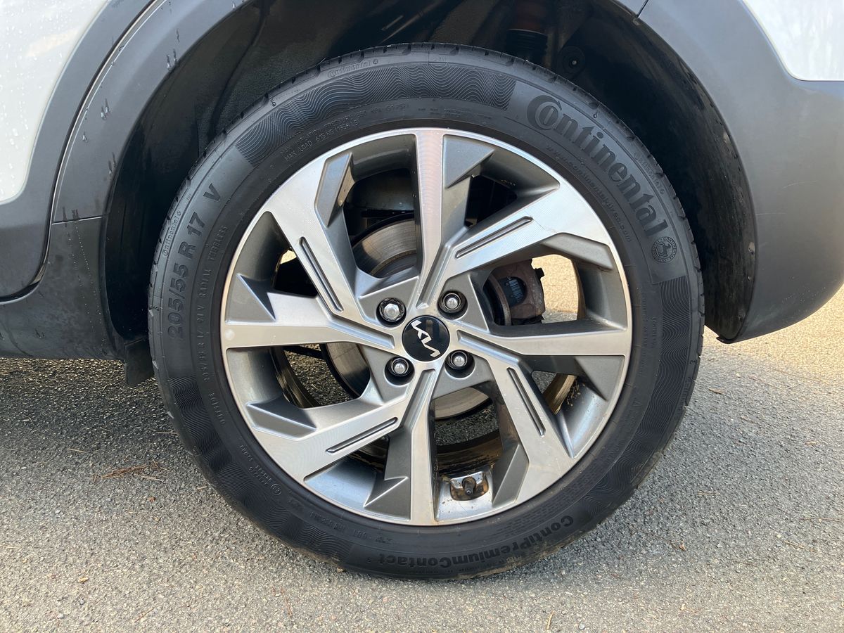 Used Kia Stonic 2024 for sale - 76491236: Photo 7