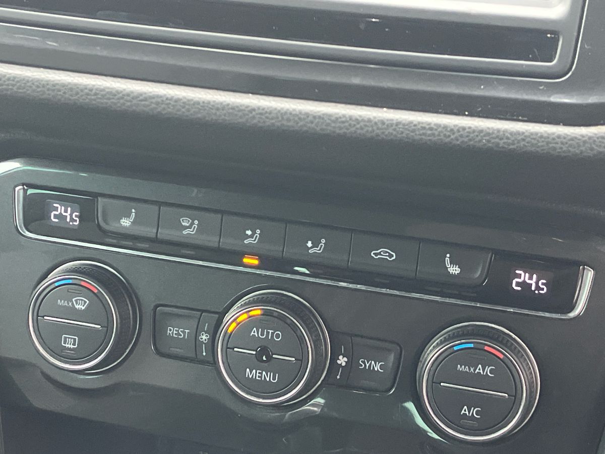 Used Volkswagen Tiguan 2016 for sale - 76957920: Photo 12