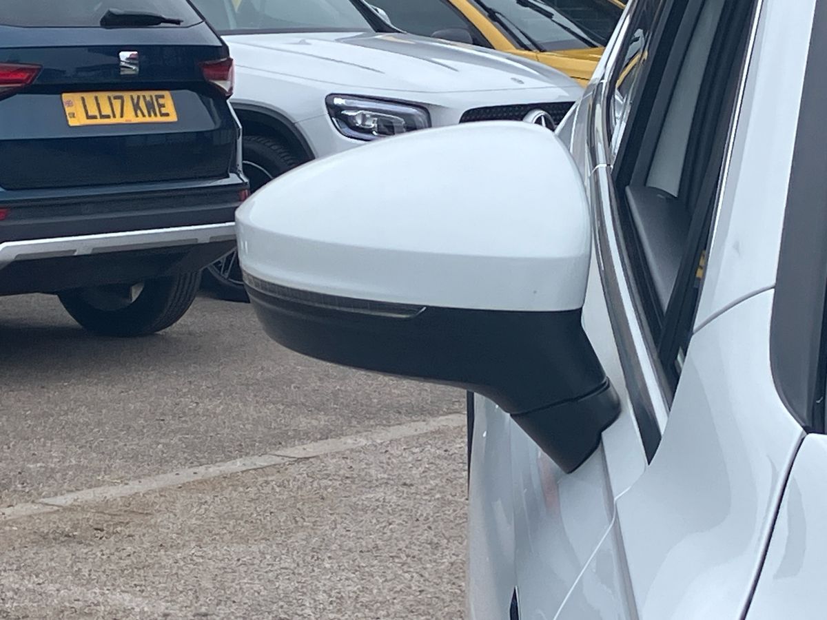 Used Volkswagen Tiguan 2016 for sale - 76957920: Photo 28