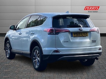 Used Toyota RAV4 2017 for sale - 75785360: Photo