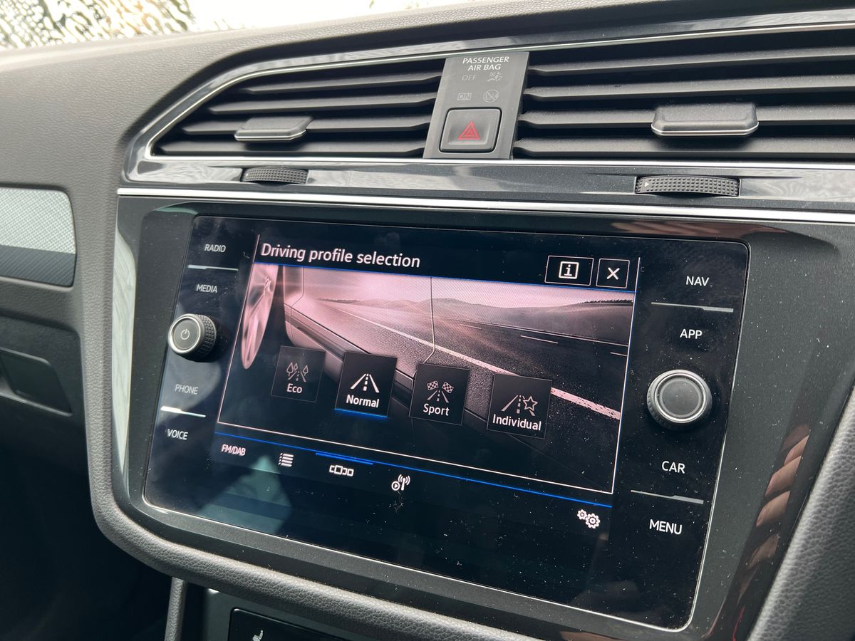 Used Volkswagen Tiguan 2022 for sale - 75970582: Photo 32