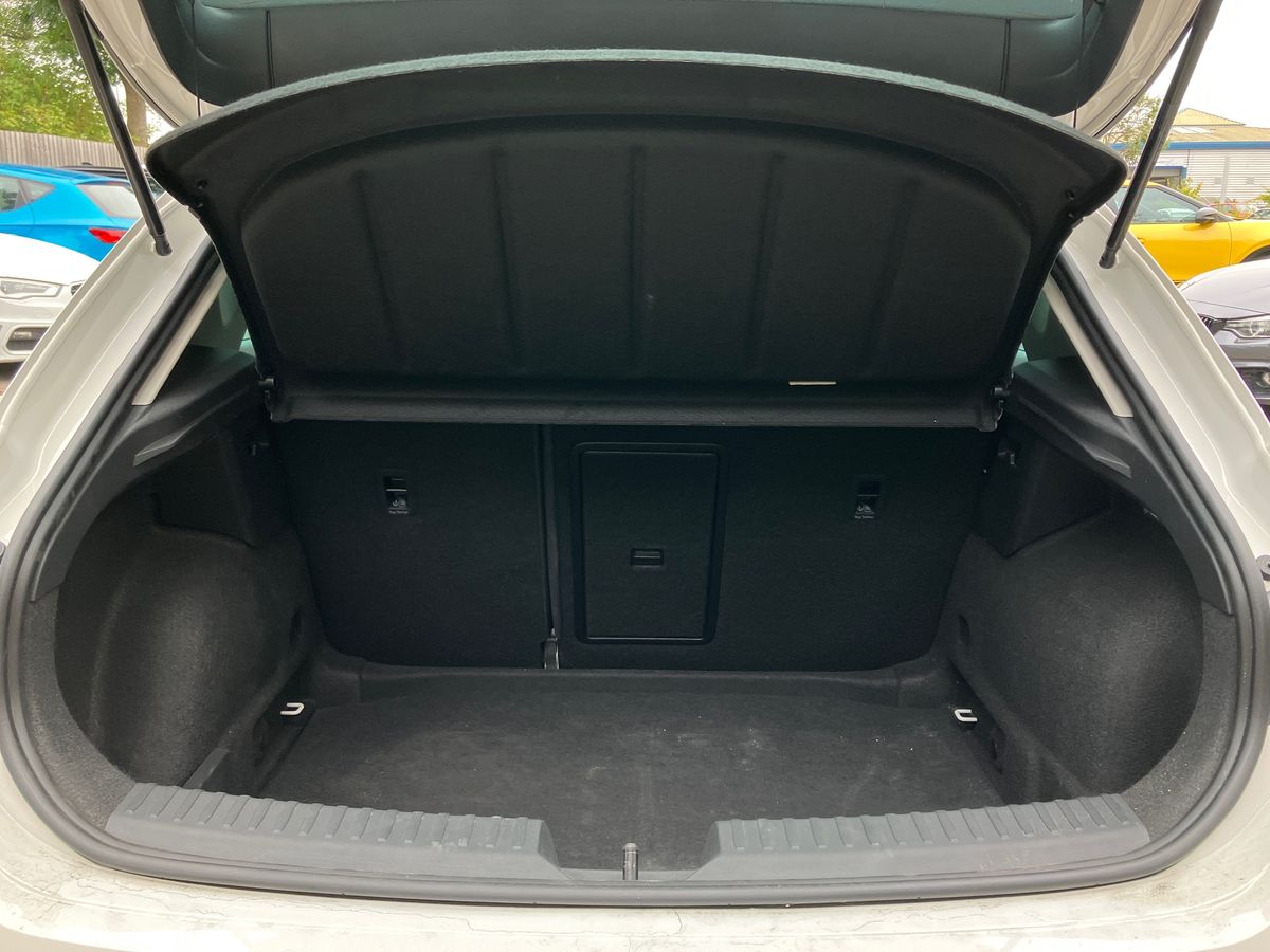 Used SEAT Leon 2025 for sale - 76807884: Photo 21