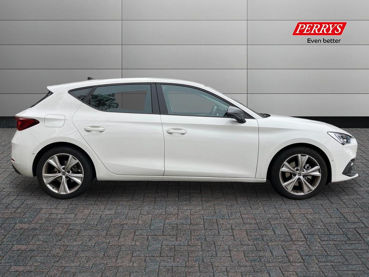 Used SEAT Leon 2025 for sale - 76807884: Photo 3