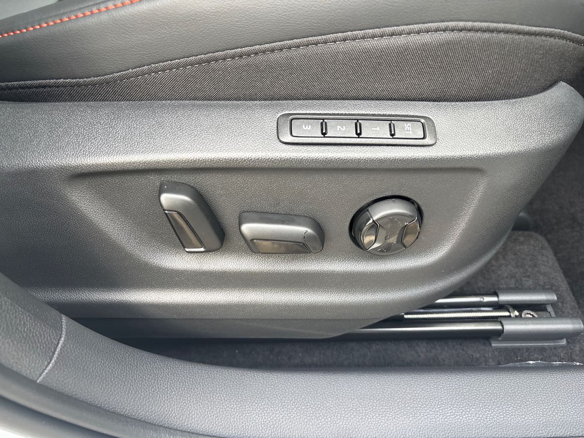 Used SEAT Ateca 2025 for sale - 76807892: Photo 33