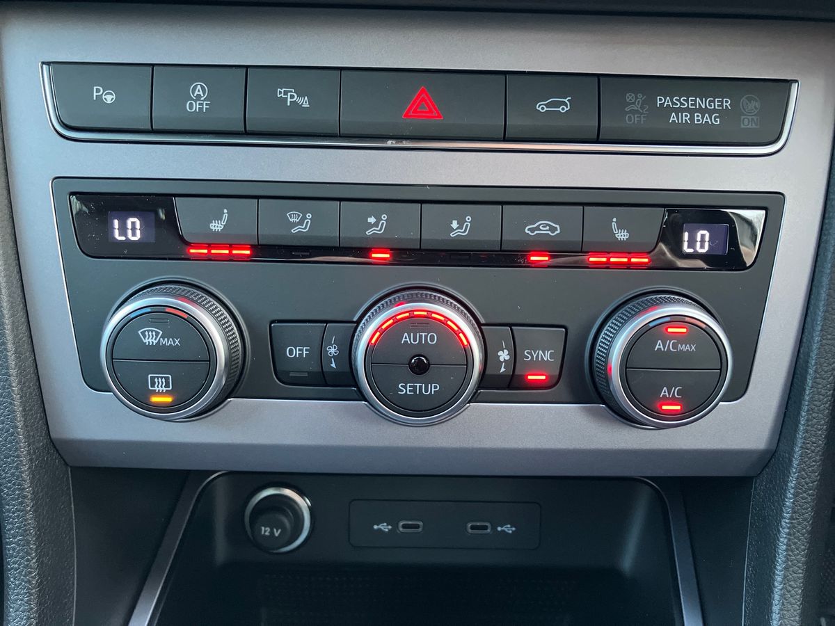 Used SEAT Ateca 2025 for sale - 76807873: Photo 12