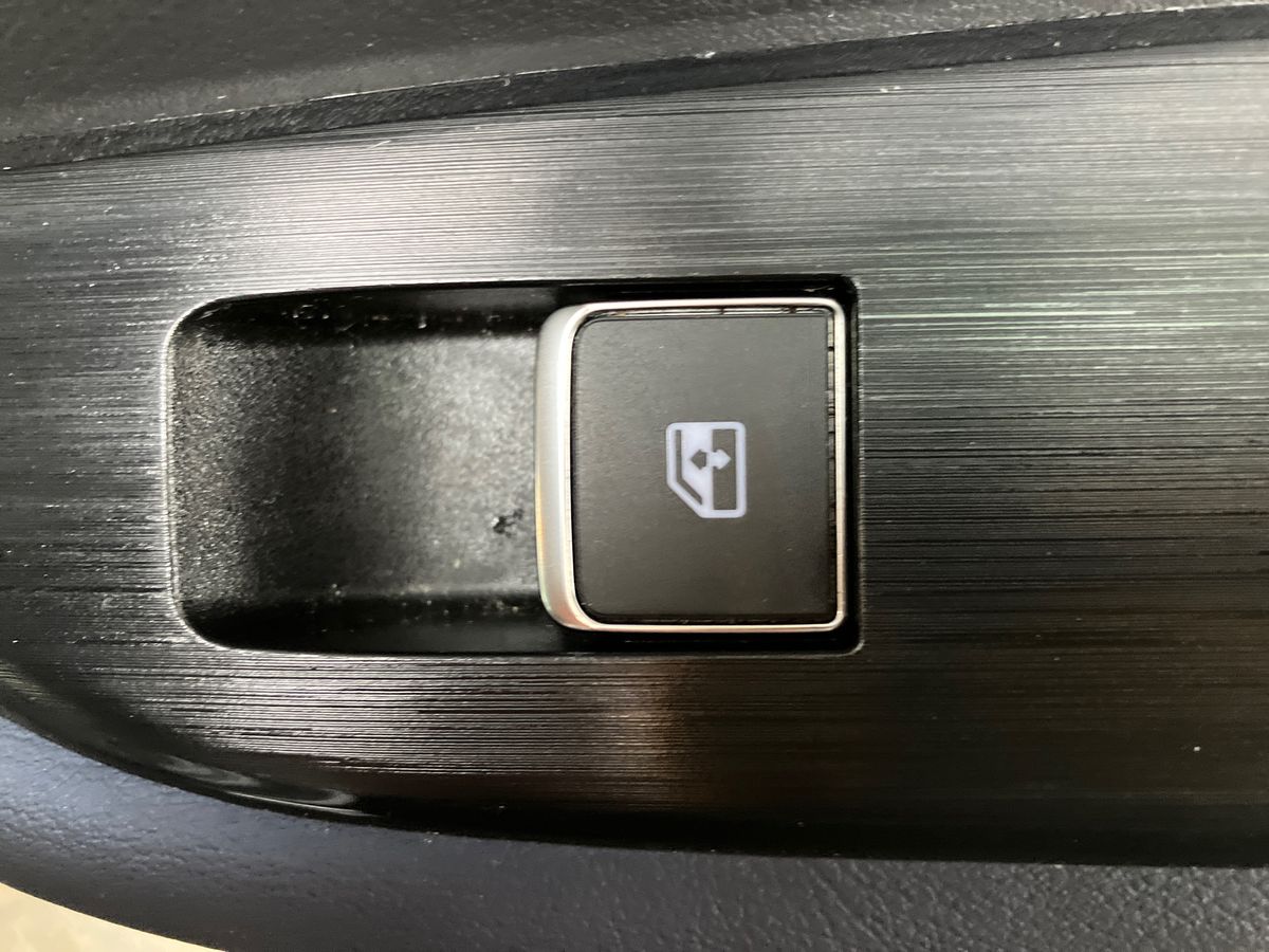 Used Nissan Qashqai 2022 for sale - 76351888: Photo 33