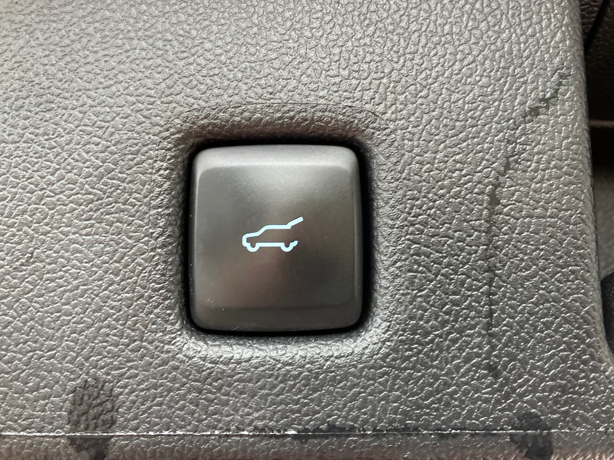 Used Ford Kuga 2022 for sale - 77012078: Photo 25