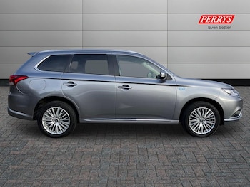 Used Mitsubishi Outlander 2019 for sale - 76462322: Photo