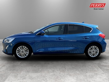 Used Ford Focus 2018 for sale - 79082606: Photo