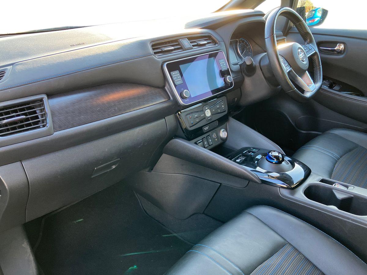 Used Nissan Leaf 2020 for sale - 76650638: Photo 7