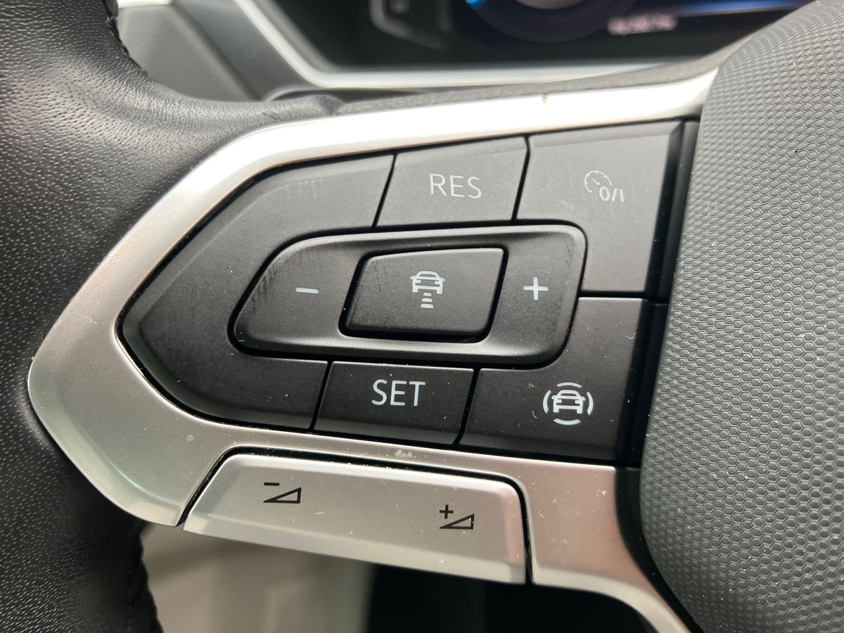 Used Volkswagen Tiguan 2021 for sale - 75904058: Photo 16