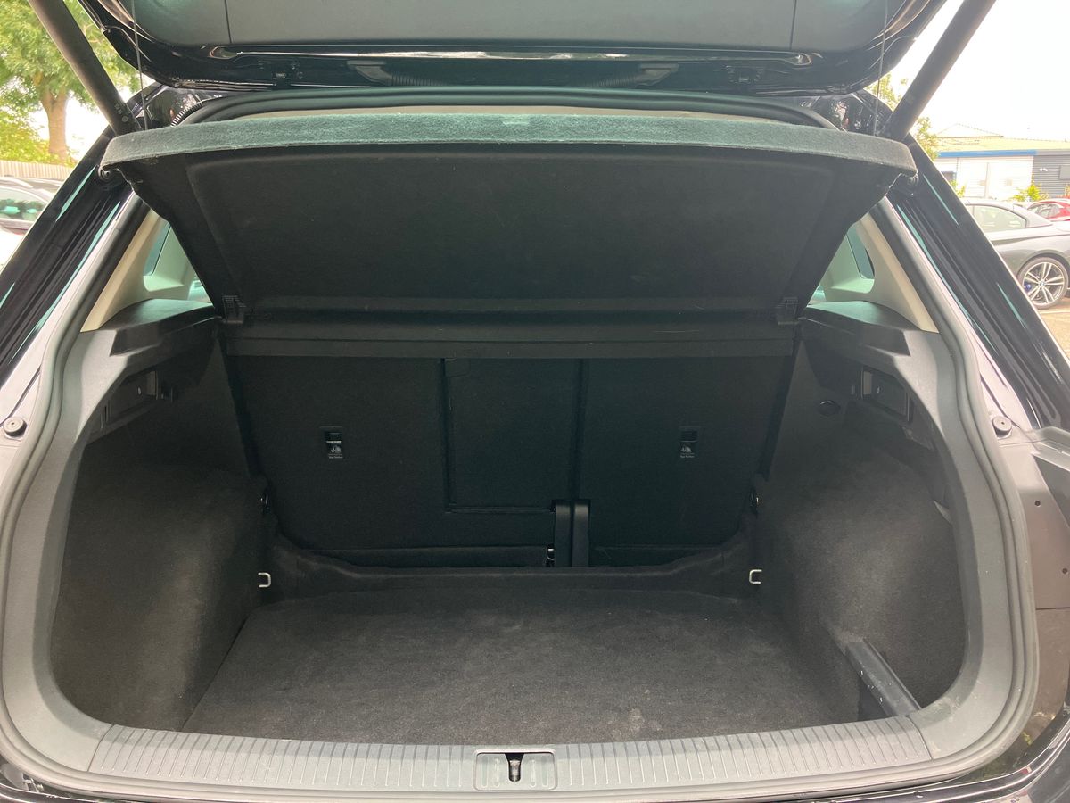 Used Volkswagen Tiguan 2021 for sale - 75904058: Photo 20