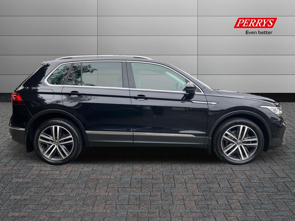 Used Volkswagen Tiguan 2021 for sale - 75904058: Photo 3
