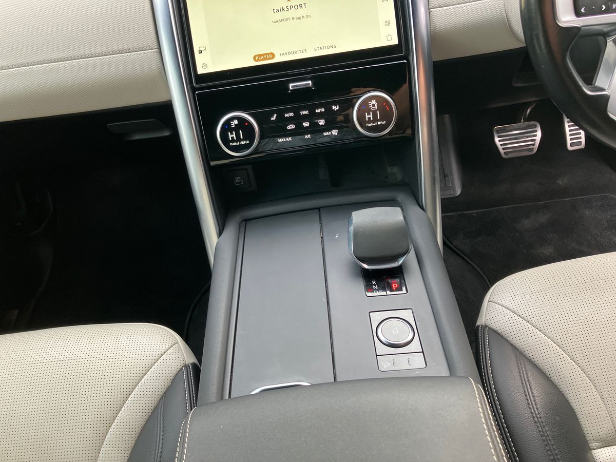 Used Land Rover Discovery 2021 for sale - 76931822: Photo 17