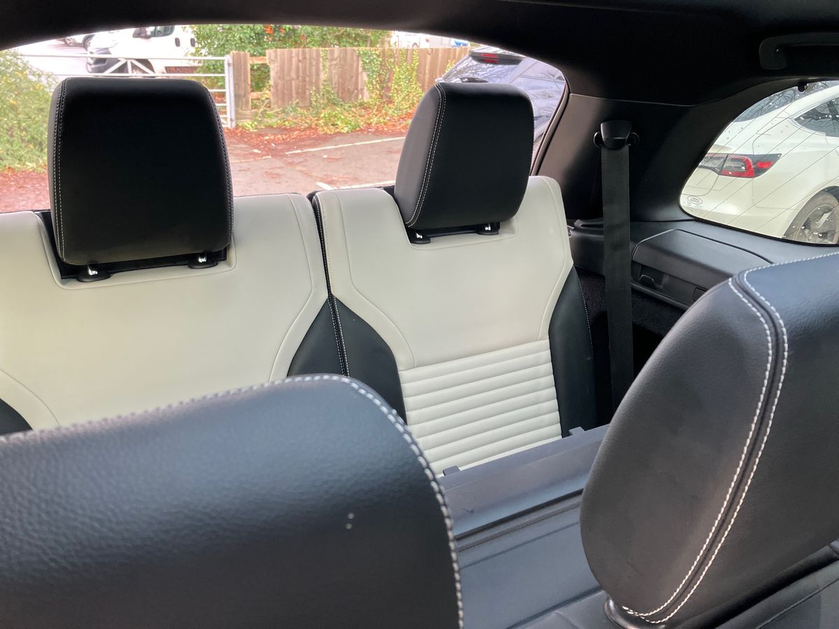 Used Land Rover Discovery 2021 for sale - 76931822: Photo 24