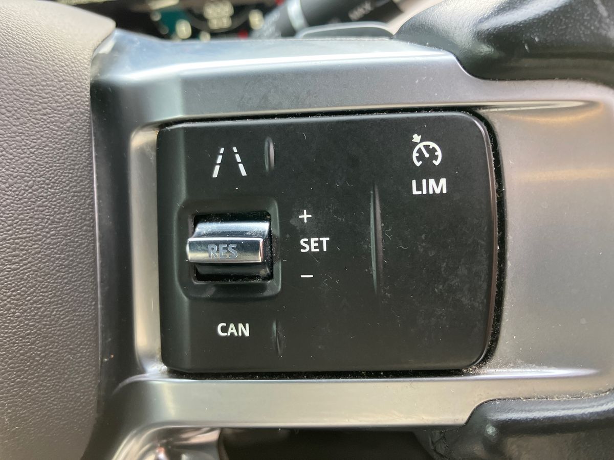 Used Land Rover Discovery 2021 for sale - 76931822: Photo 43