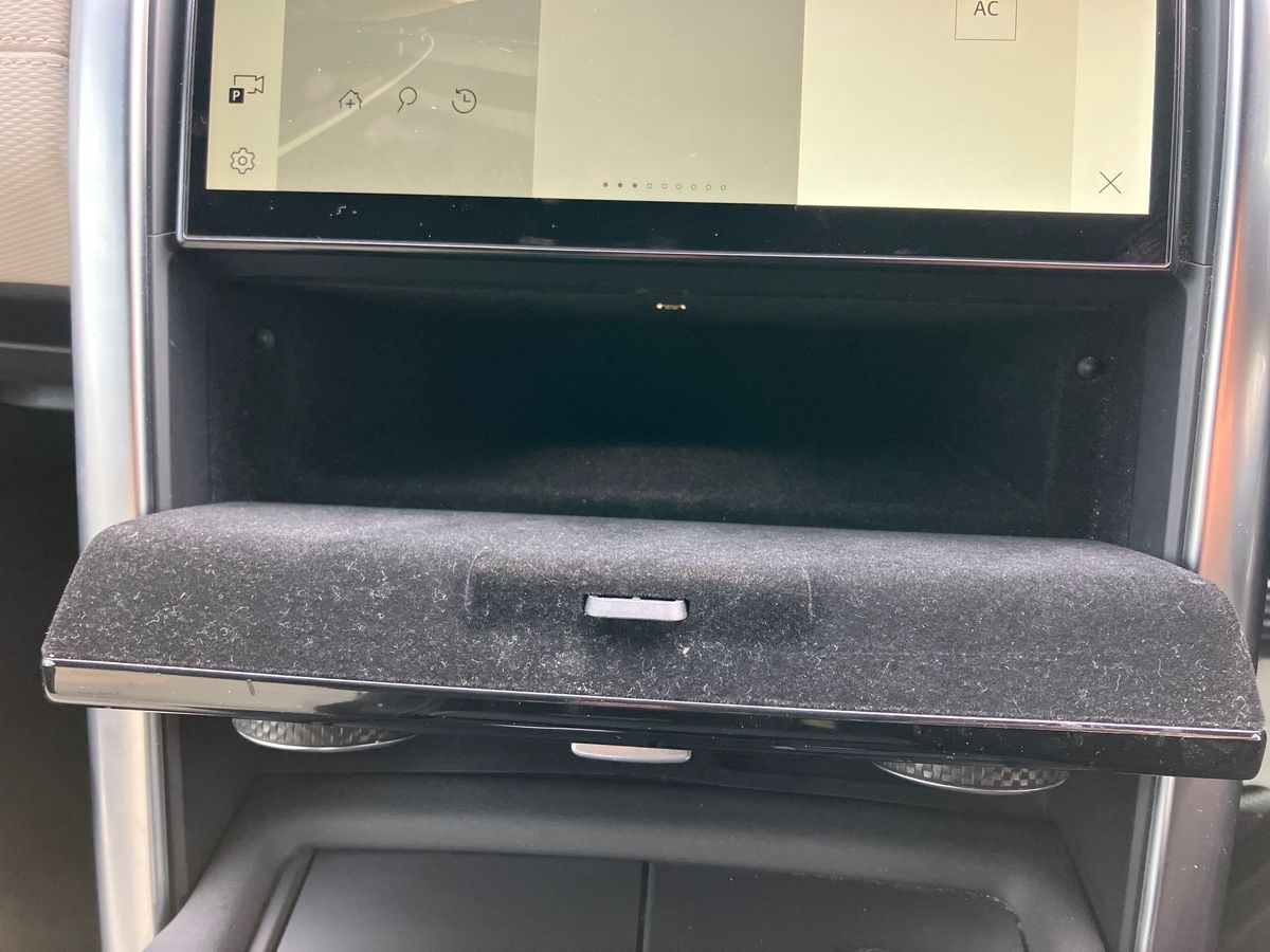 Used Land Rover Discovery 2021 for sale - 76931822: Photo 56