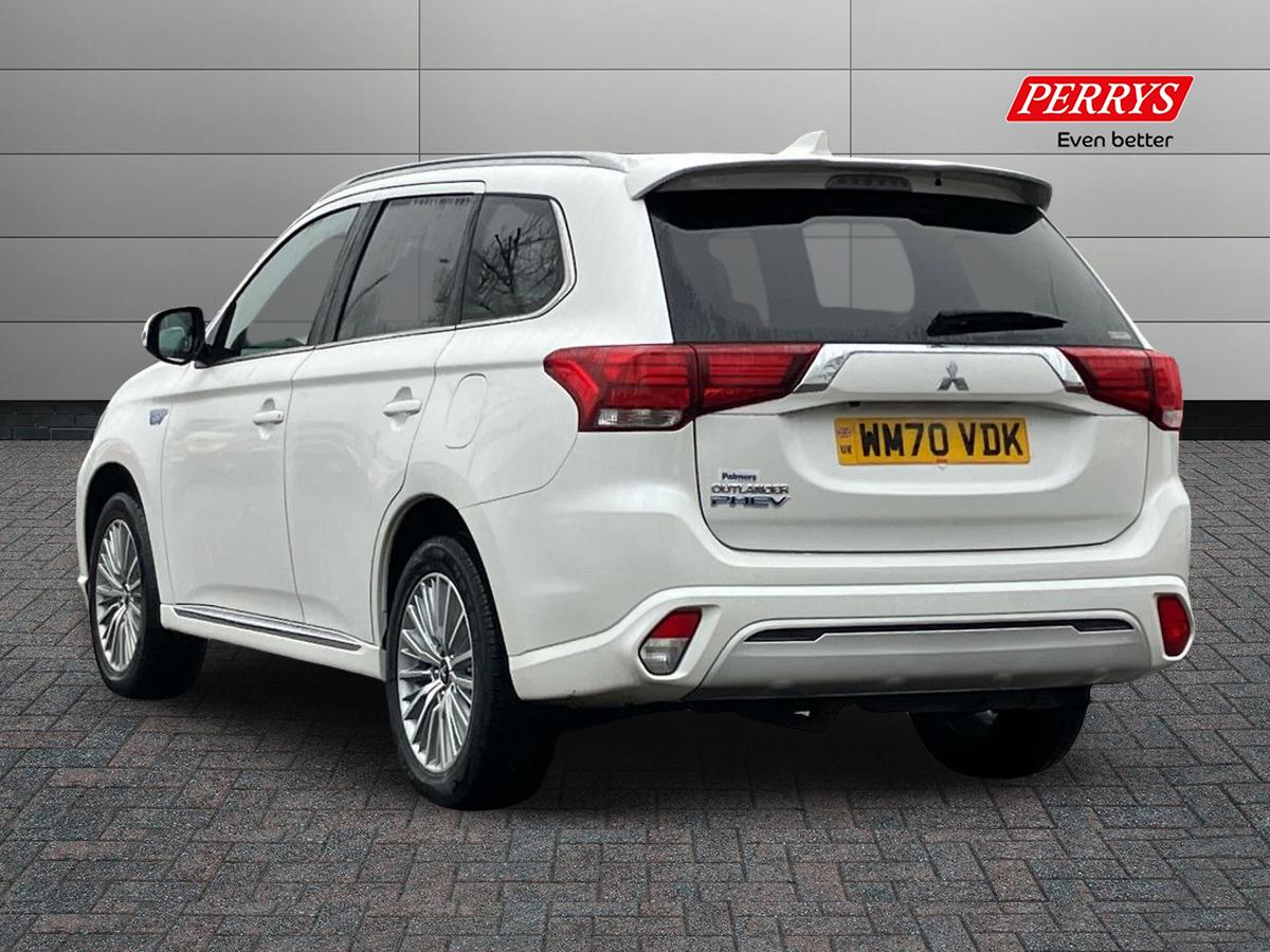 Used Mitsubishi Outlander 2021 for sale - 76958037: Photo 2