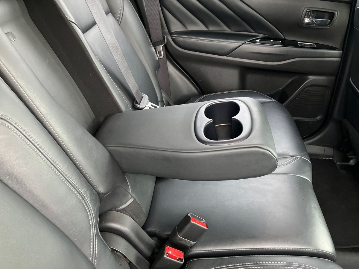 Used Mitsubishi Outlander 2021 for sale - 76958037: Photo 37