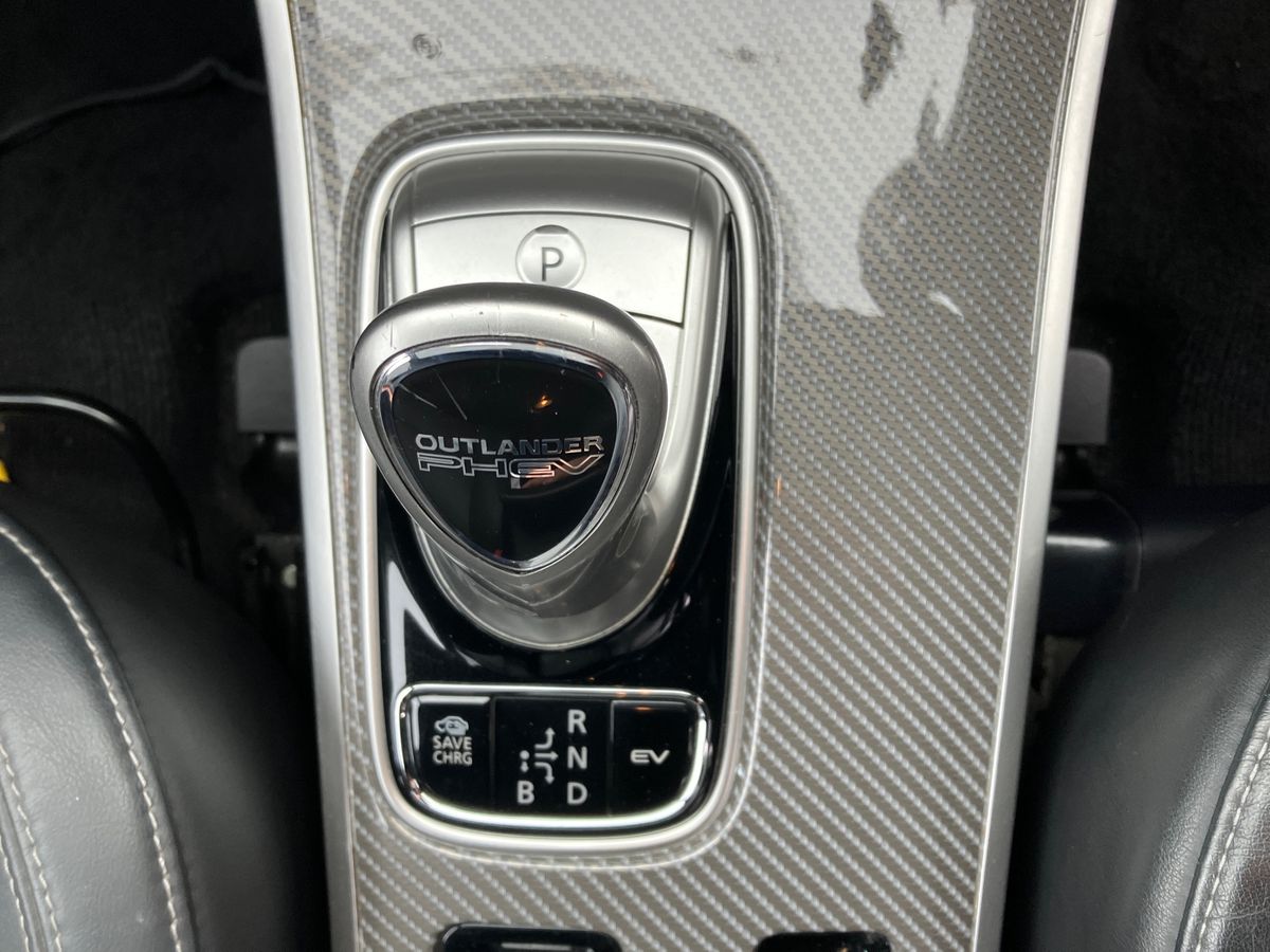 Used Mitsubishi Outlander 2021 for sale - 76958037: Photo 52