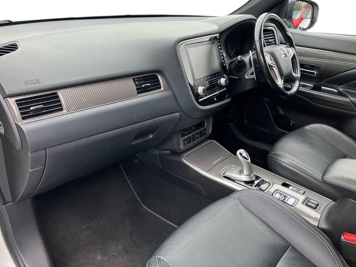 Used Mitsubishi Outlander 2021 for sale - 76958037: Photo 6