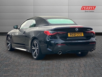 Used BMW 4 Series 2021 for sale - 76142108: Photo