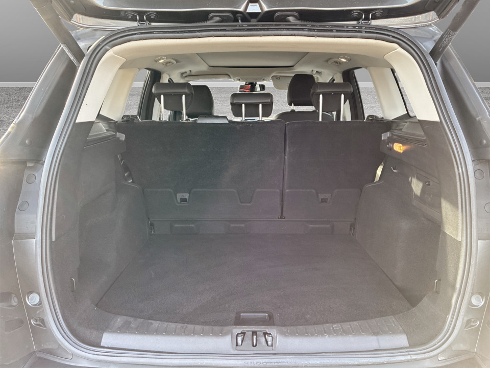 Used Ford Kuga 2018 for sale - 77872511: Photo 12