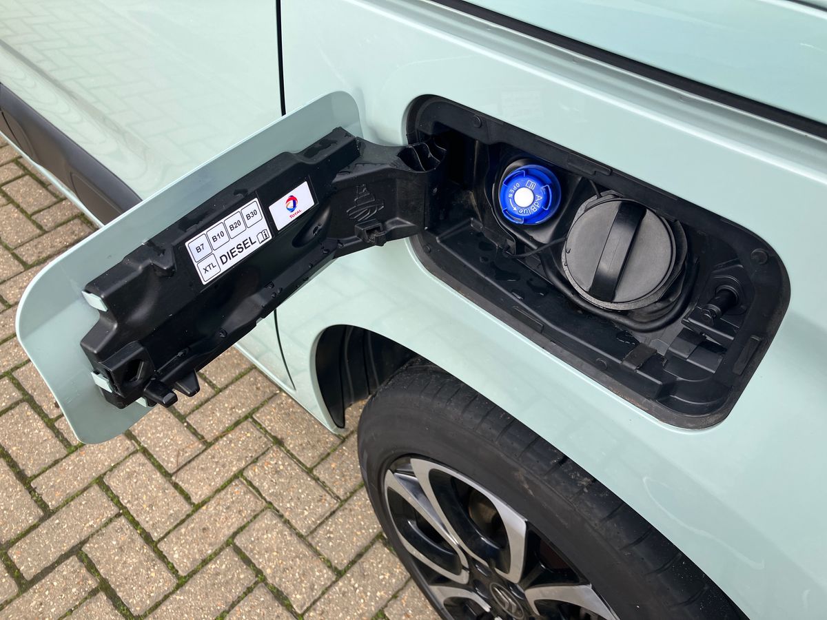 Used Citroen Berlingo 2020 for sale - 76351877: Photo 28