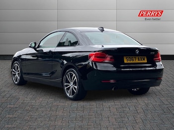 Used BMW 2 Series 2017 for sale - 75711216: Photo