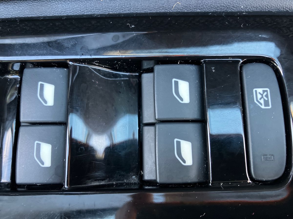 Used Citroen C5 X 2023 for sale - 76892401: Photo 18