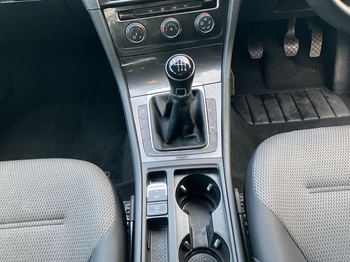 Used Volkswagen Golf 2018 for sale - 76706862: Photo 17