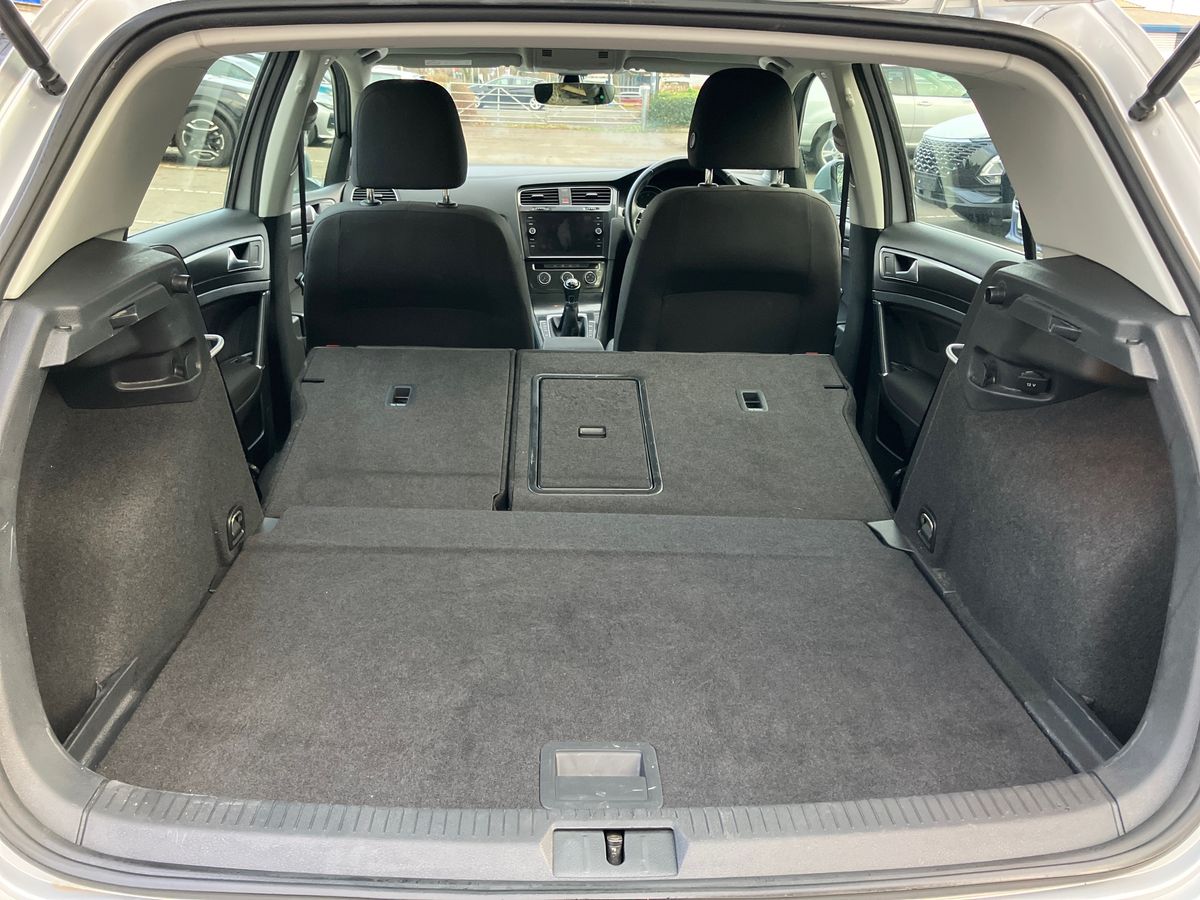 Used Volkswagen Golf 2018 for sale - 76706862: Photo 23