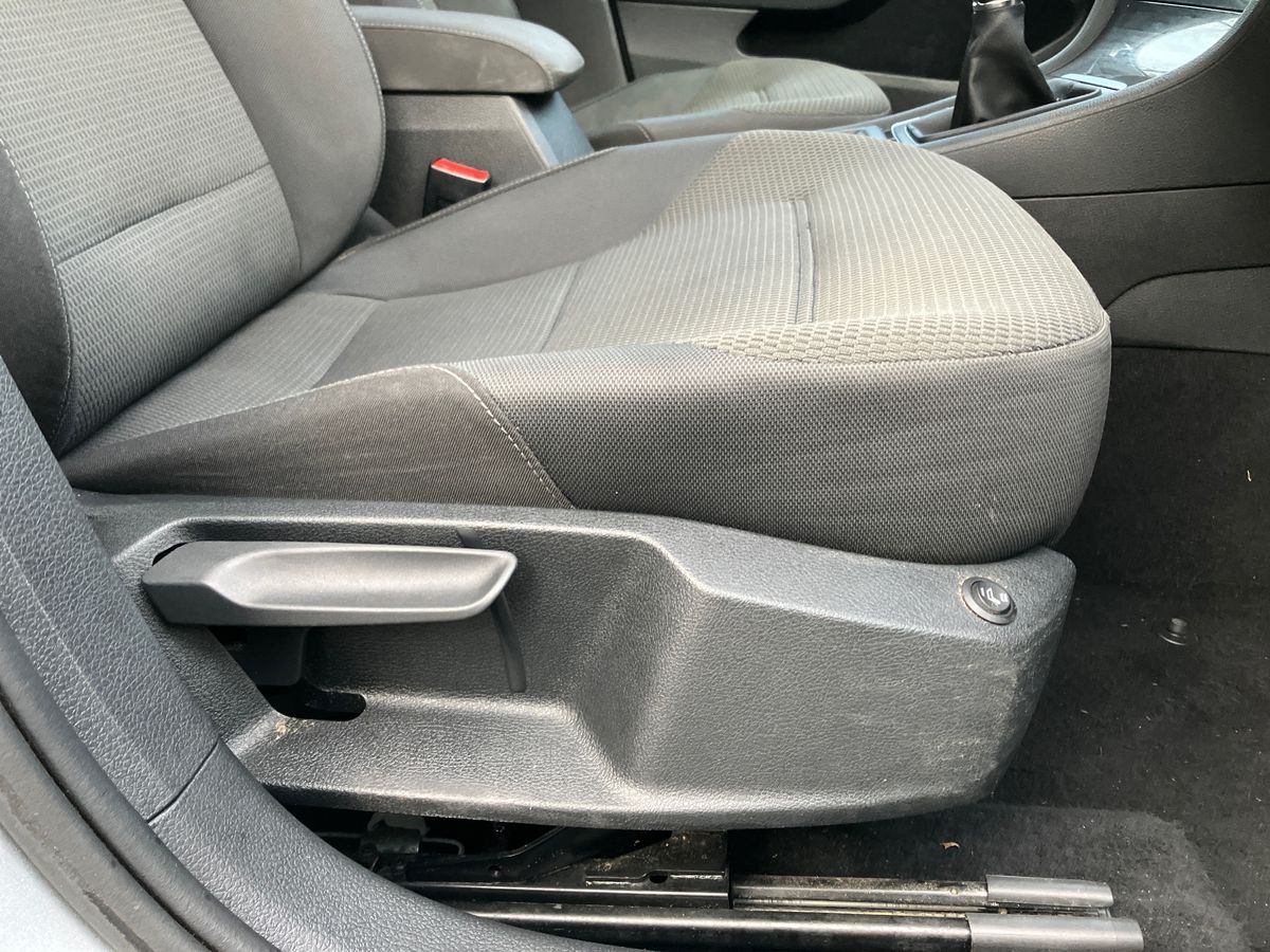 Used Volkswagen Golf 2018 for sale - 76706862: Photo 32