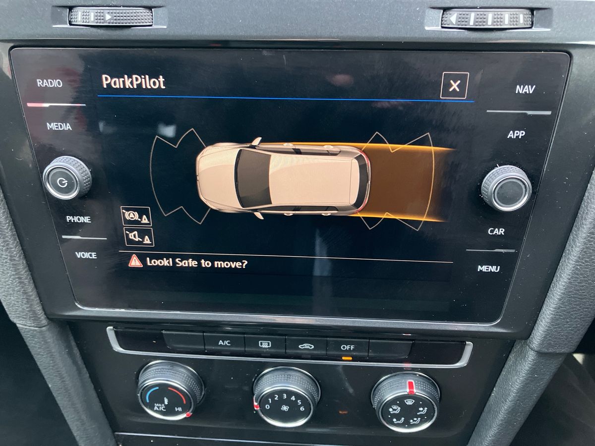 Used Volkswagen Golf 2018 for sale - 76706862: Photo 44