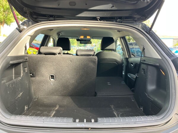 Used Kia Stonic 2022 for sale - 75970670: Photo 23