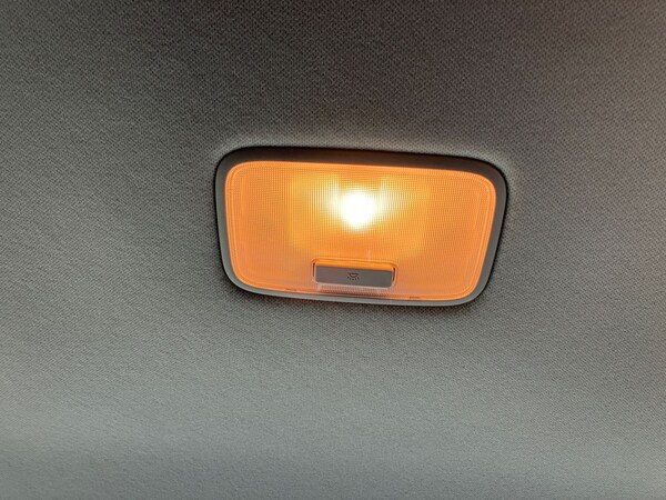 Used Kia Stonic 2022 for sale - 75970670: Photo 29